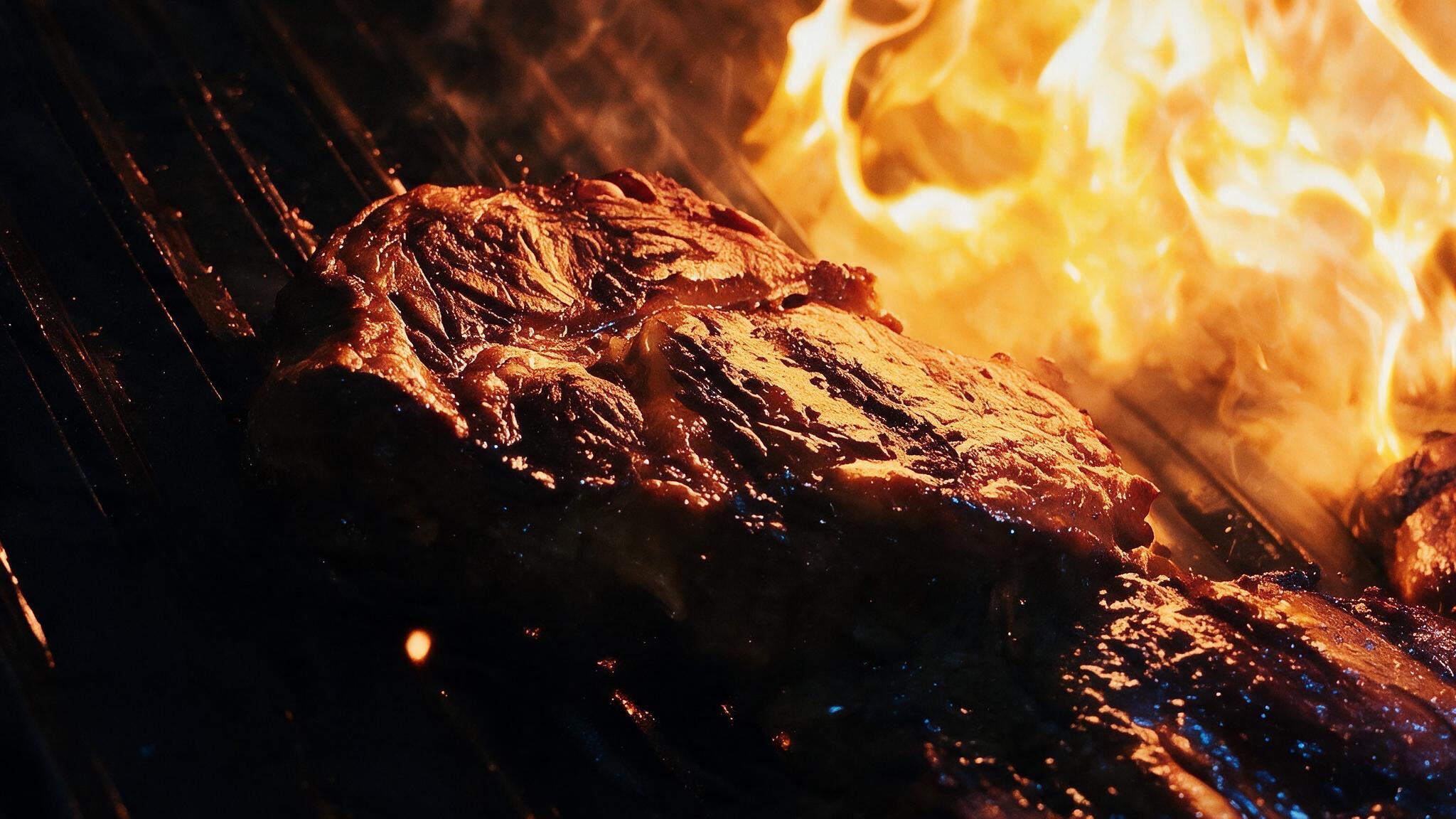 Steak über offener Flamme